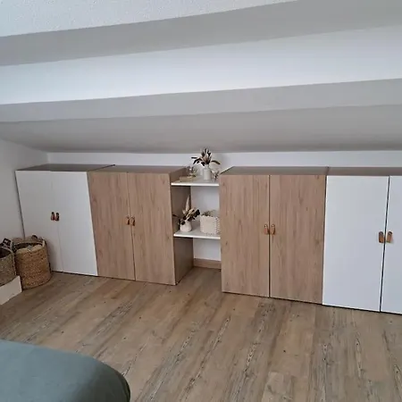 Cosy 2 - 300m De La